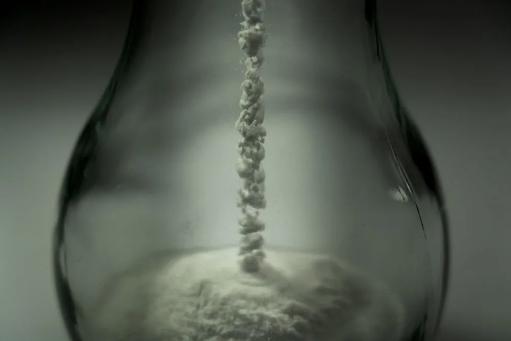 Agar-Agar — Bacteriological Grade (Gelling Agent)
